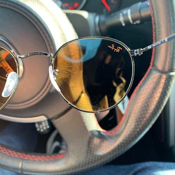 Ray Ban Sunglasses - Picture 4 of 7